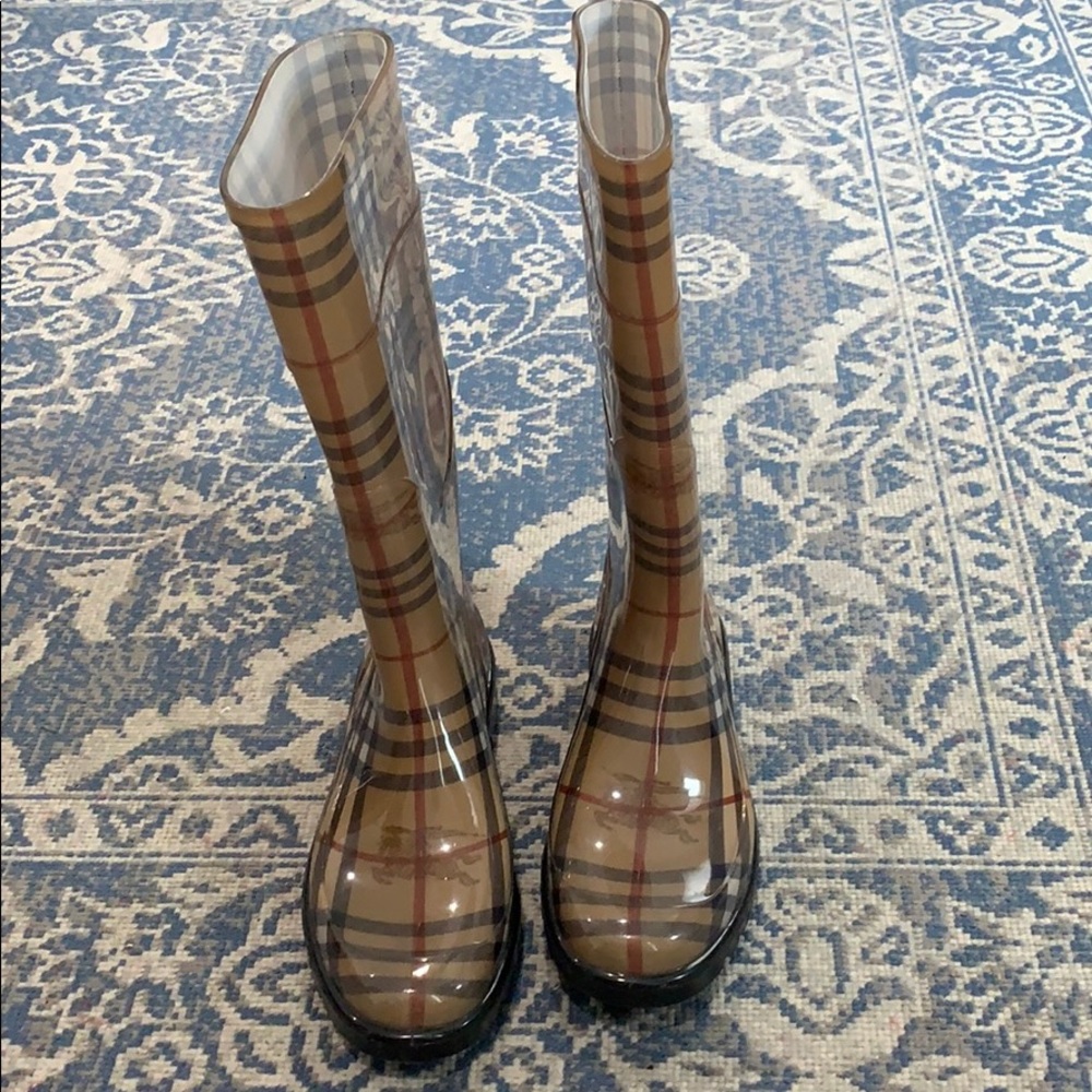 Burberry rain boots